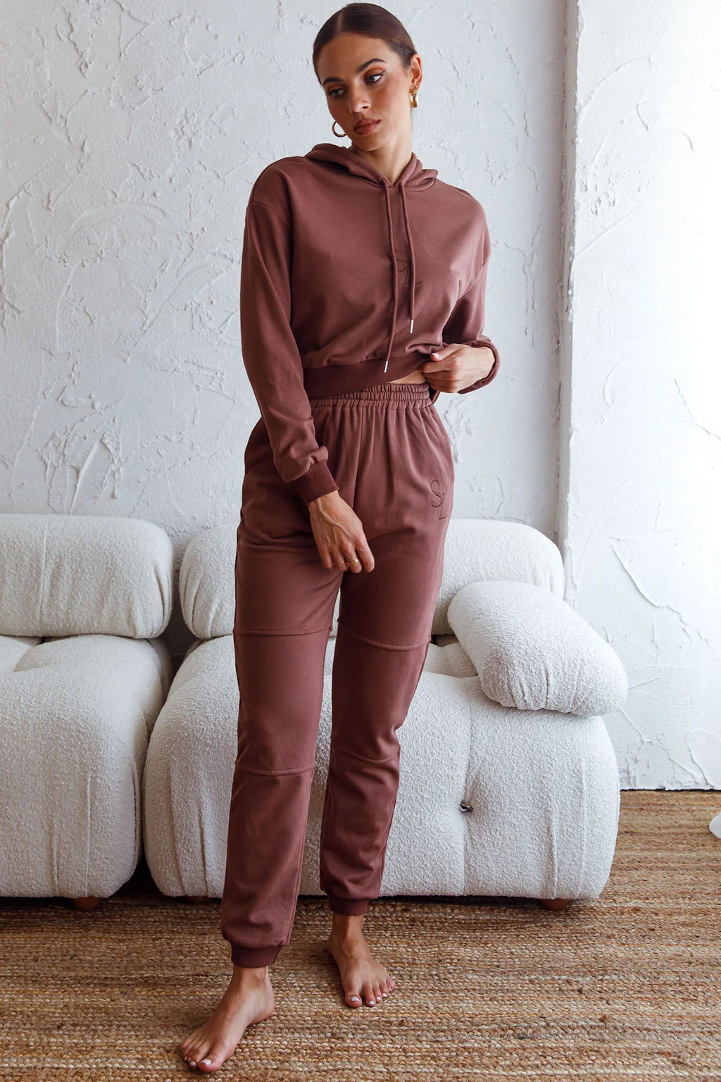 Glow Getter Elasticated Waist Embroidery Logo Jogger Pants Chocolate