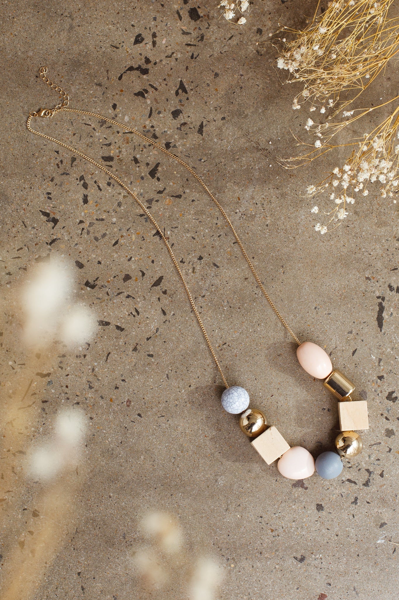 Imogen Mix Bead Necklace Pink