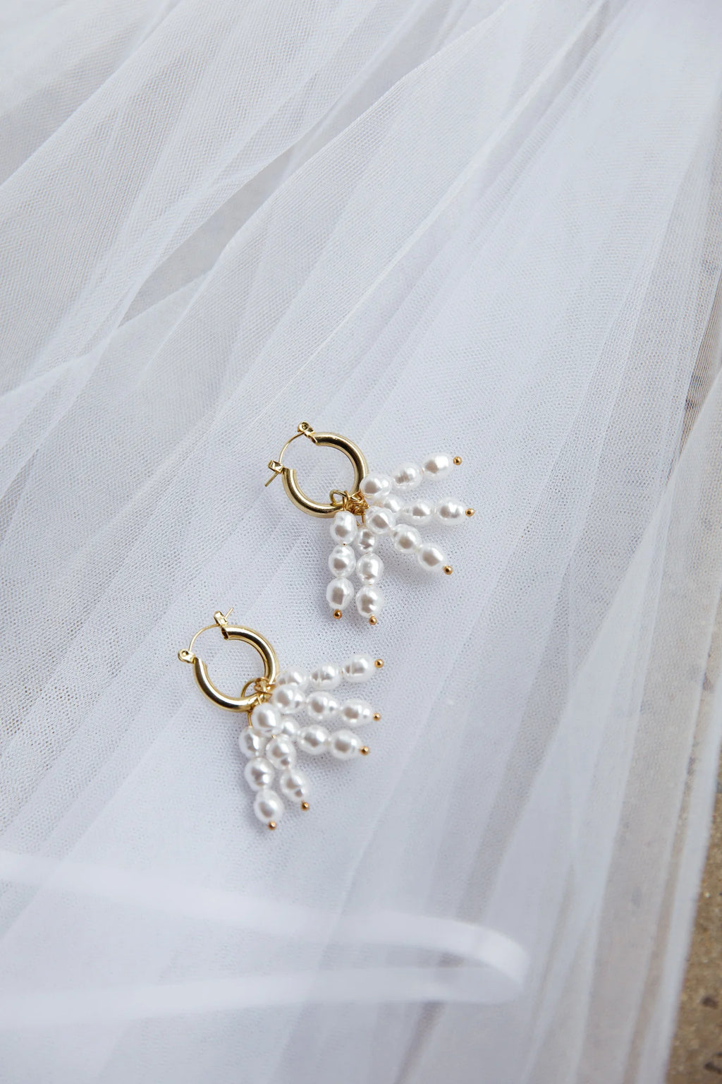 Forever Pearls Earrings Gold